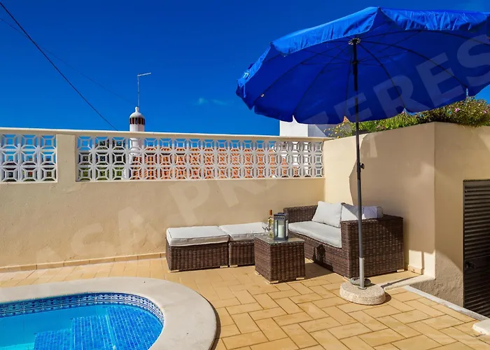 Casa Prazeres Villa *