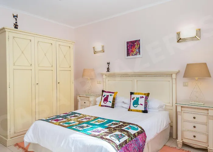 Casa Prazeres Carvoeiro (Lagoa)