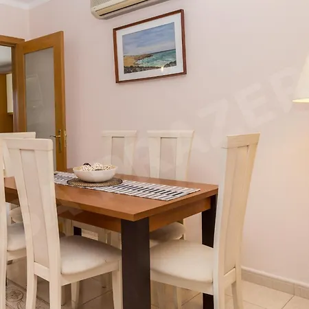 Casa Prazeres Villa *