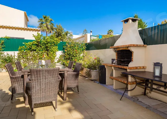 Casa Prazeres Villa *